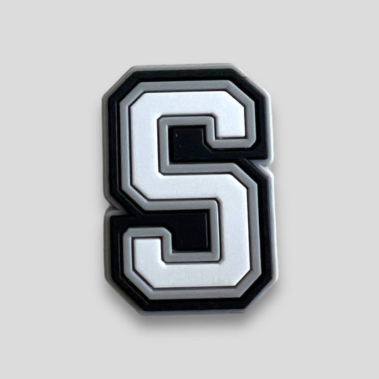 S | Black & White Letters