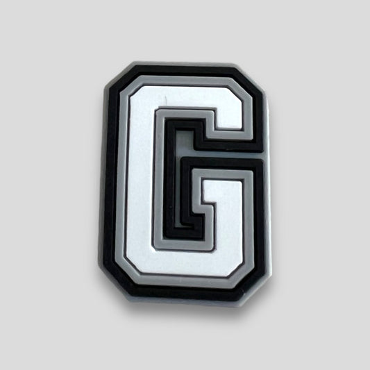 G | Black & White Letters